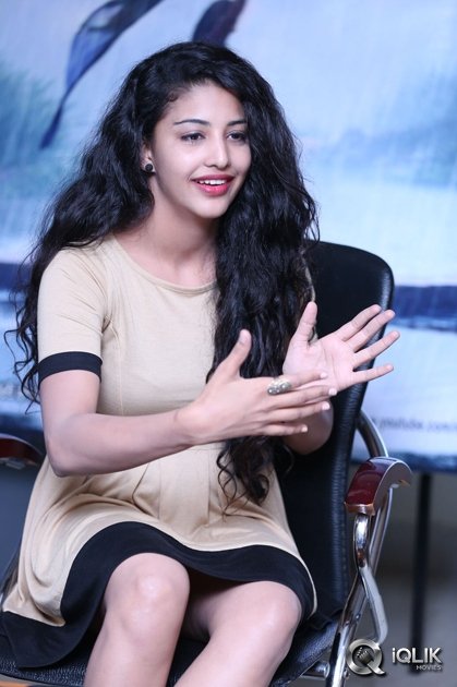 Daksha-Nagarkar-Interview-About-Hora-Hori